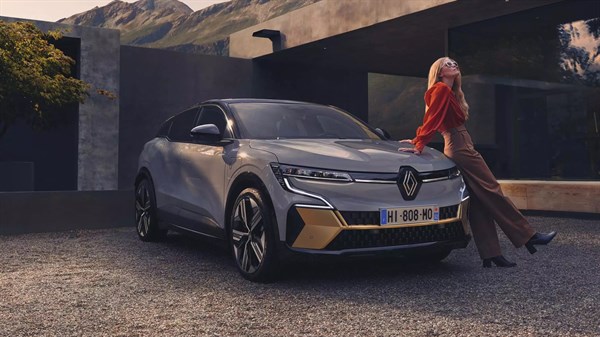 E-Tech 100% electric - services - Renault