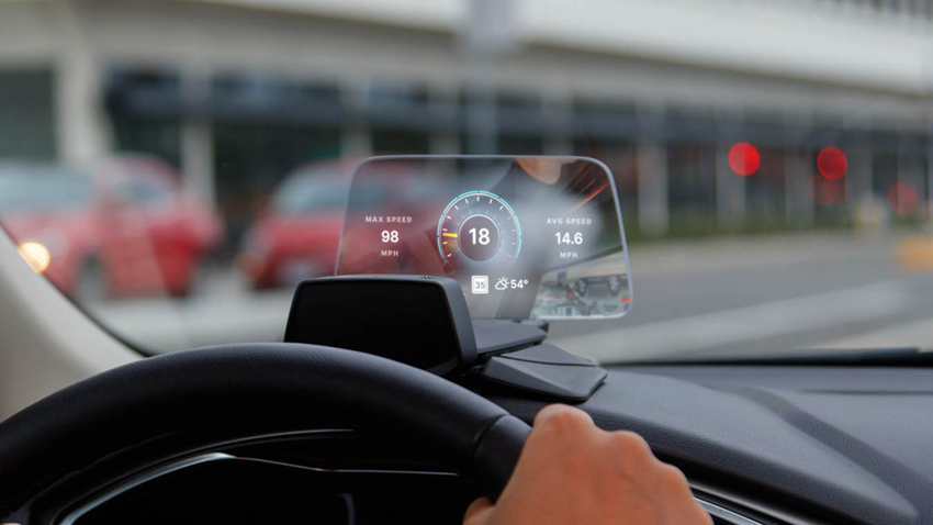 هدآپ دیسپلی(Head-Up Display) چیست و چگونه کار می‌کند؟