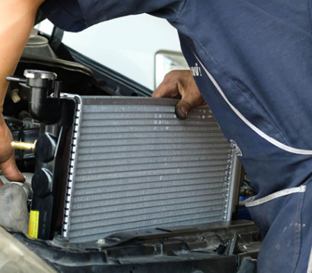 ۸ علامت خرابی یا گرفتگی رادیاتور خودروی شما